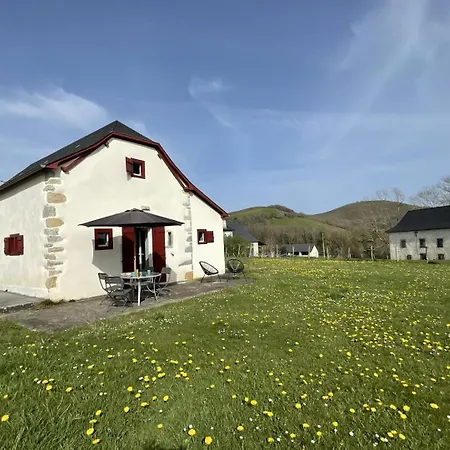 Holiday home Parote Txipia *